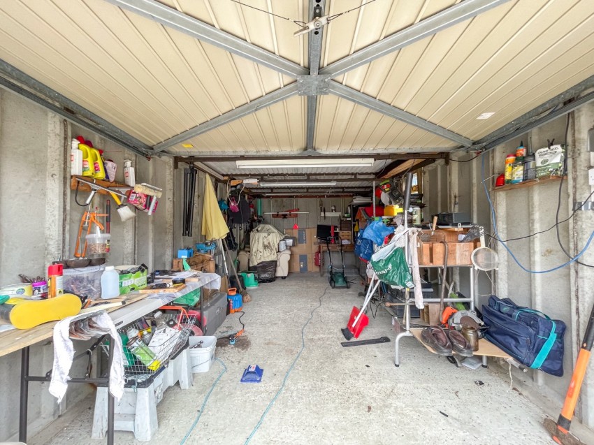 Images for Painters Ash Lane, Northfleet, Gravesend, Kent, DA11