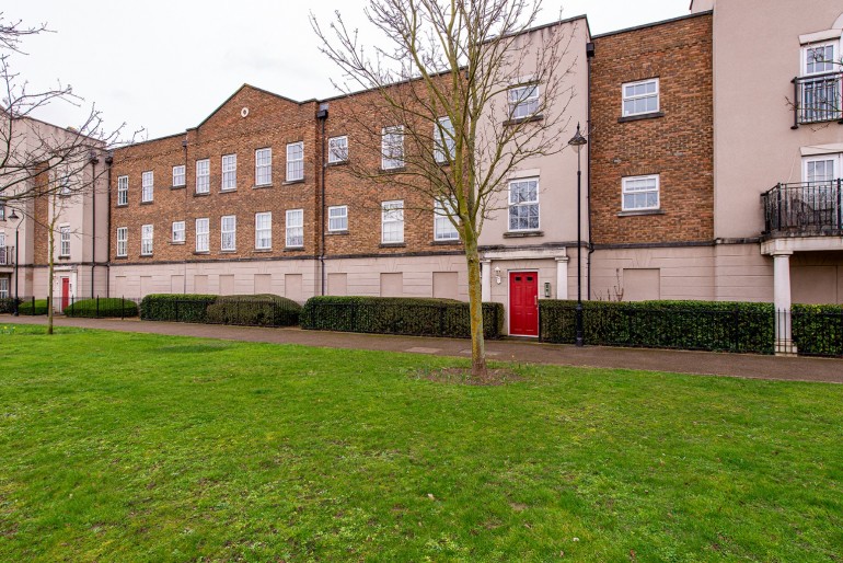 Liverymen Walk, Greenhithe, Kent, DA9 9GZ