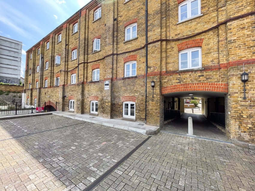 Images for The Maltings, Clifton Road, Gravesend, Kent, DA11