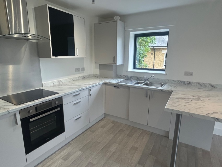 Images for Darnley Road, Gravesend, Kent, DA11 0DX