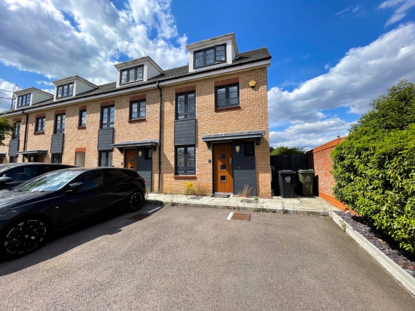 Images for Candy Dene, Weldon, Ebbsfleet Valley, Swanscombe, Kent, DA10