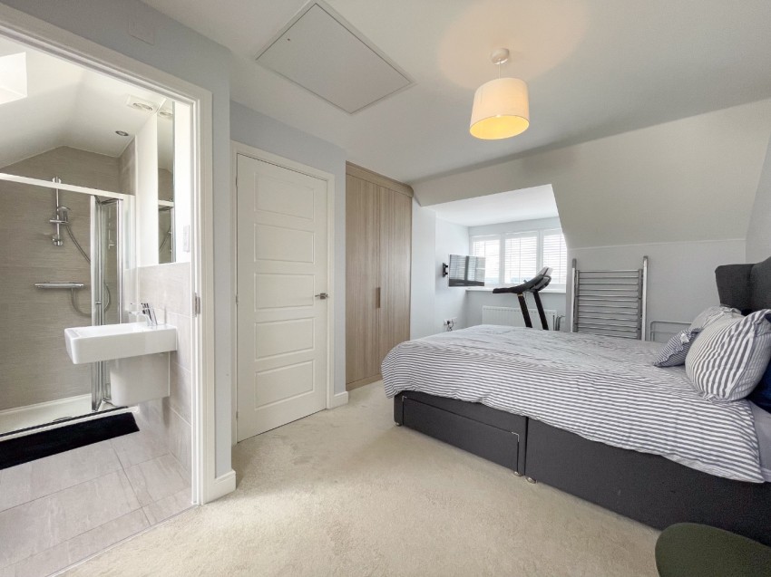 Images for Candy Dene, Weldon, Ebbsfleet Valley, Swanscombe, Kent, DA10