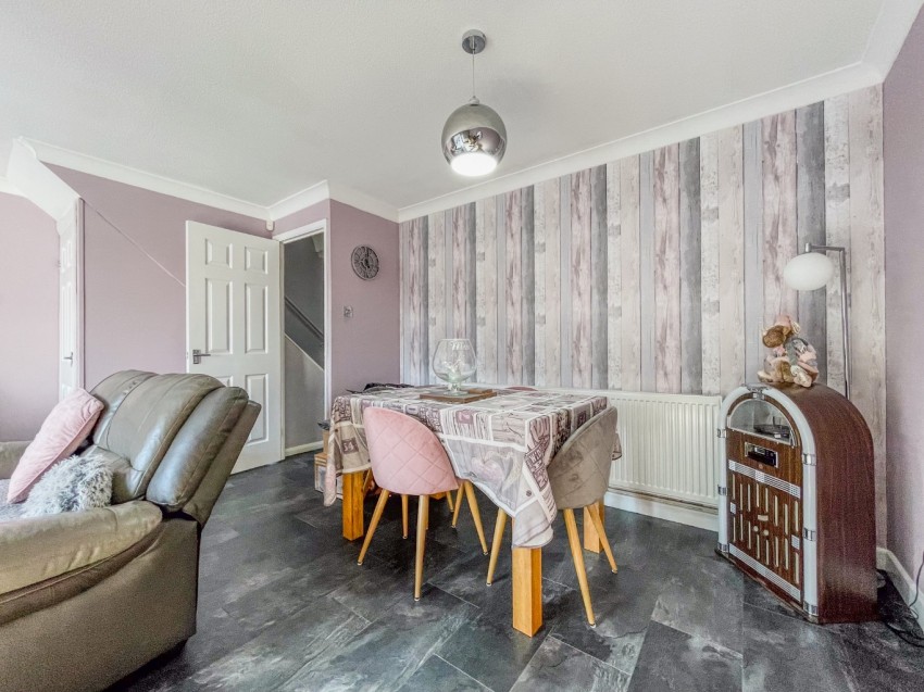 Images for Abbots Field, Gravesend, DA12
