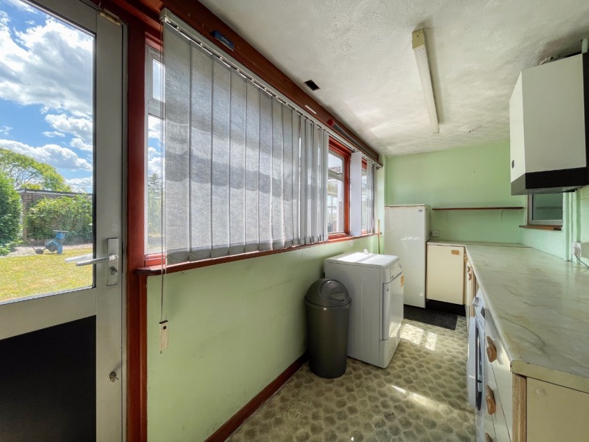 Images for Elwill Way, Istead Rise, Gravesend, Kent, DA13