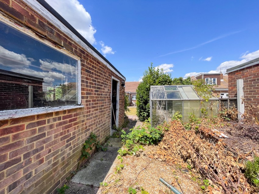 Images for Elwill Way, Istead Rise, Gravesend, Kent, DA13