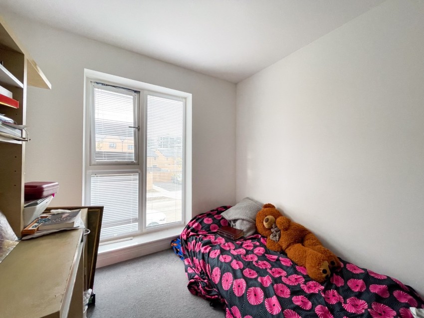 Images for Crete Hall Road, Northfleet, Gravesend, Kent, DA11