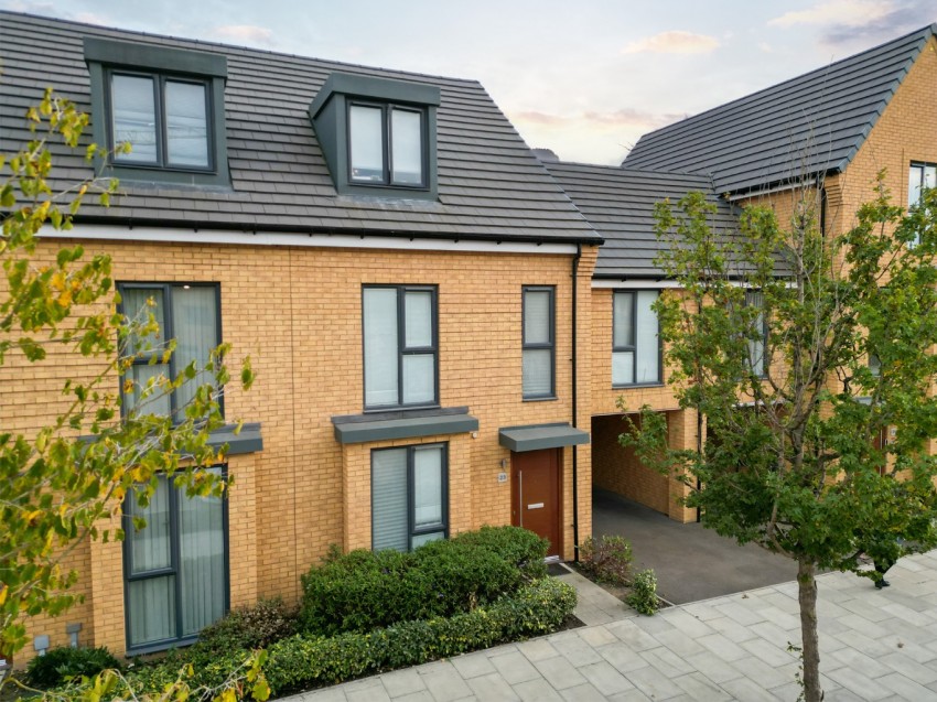 Images for Crete Hall Road, Northfleet, Gravesend, Kent, DA11