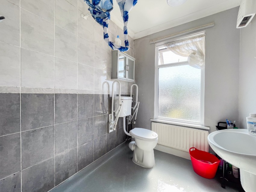 Images for Brook Road, Northfleet, Gravesend, Kent, DA11 8RG