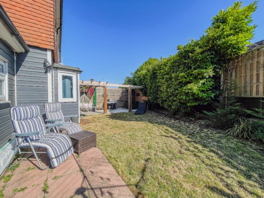 Images for Hollands Close, Shorne, Gravesend, Kent, DA12