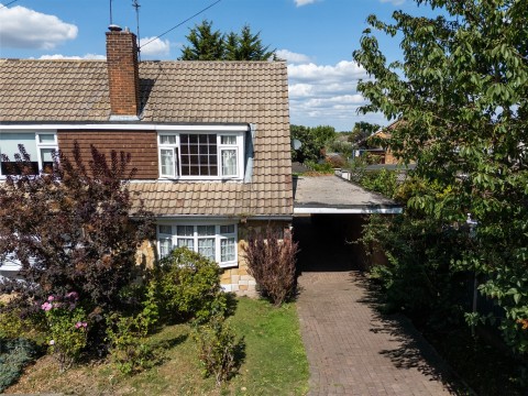 View Full Details for Norah Lane, Higham, Rochester, Kent, ME3