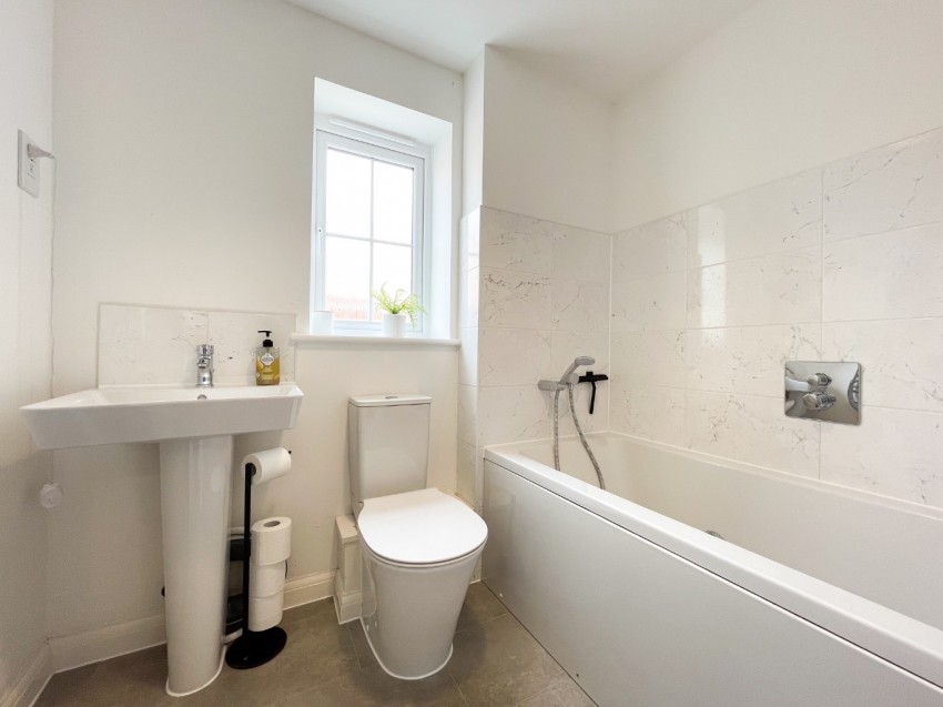Images for Broadacre View, Gravesend, Kent, DA11