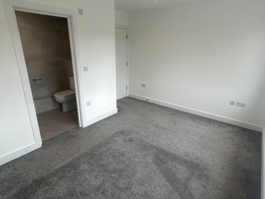 Images for Darnley Road, Gravesend, Kent, DA11 0DX