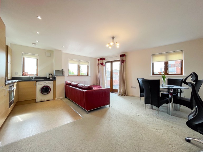 Hawkins Avenue, Gravesend, Kent, DA12