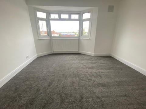 View Full Details for Rochester Road, Gravesend, Kent, DA12 4TY