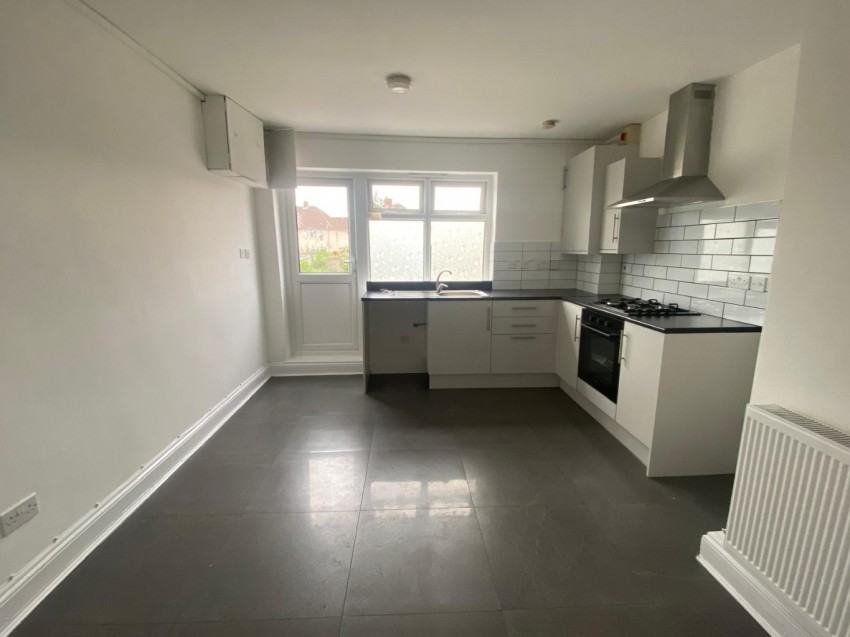 Images for Rochester Road, Gravesend, Kent, DA12 4TY