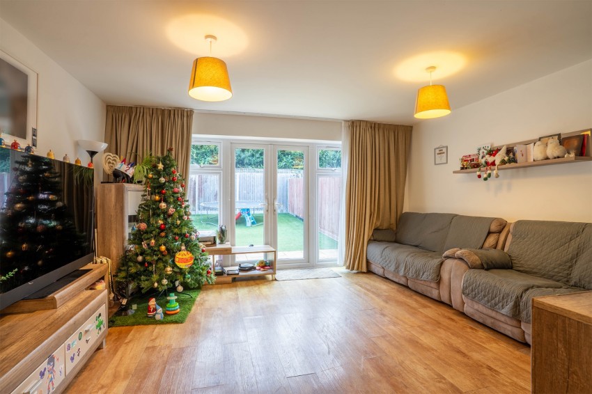 Images for Great Clayne Road, Gravesend, Kent, DA12 2FG