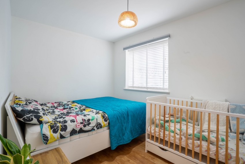 Images for Great Clayne Road, Gravesend, Kent, DA12 2FG