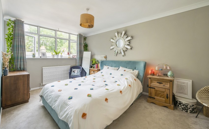 Images for Shrubbery Road, Gravesend, Kent, DA12 1JW