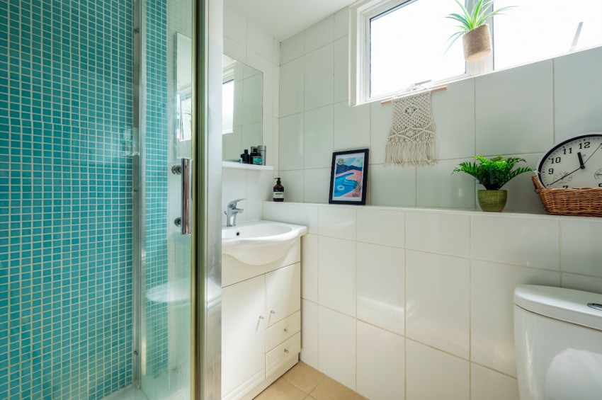 Images for Shrubbery Road, Gravesend, Kent, DA12 1JW