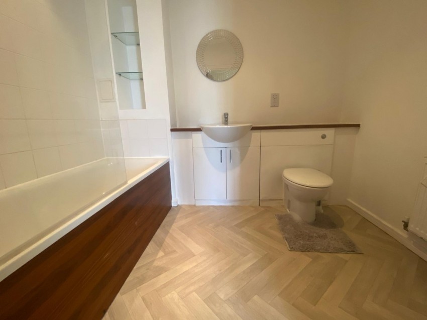 Images for Springhead Parkway, Northfleet, Gravesend, Kent, DA11 8BF