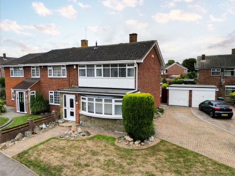View Full Details for Mulberry Road, Northfleet, Gravesend, Kent, DA11