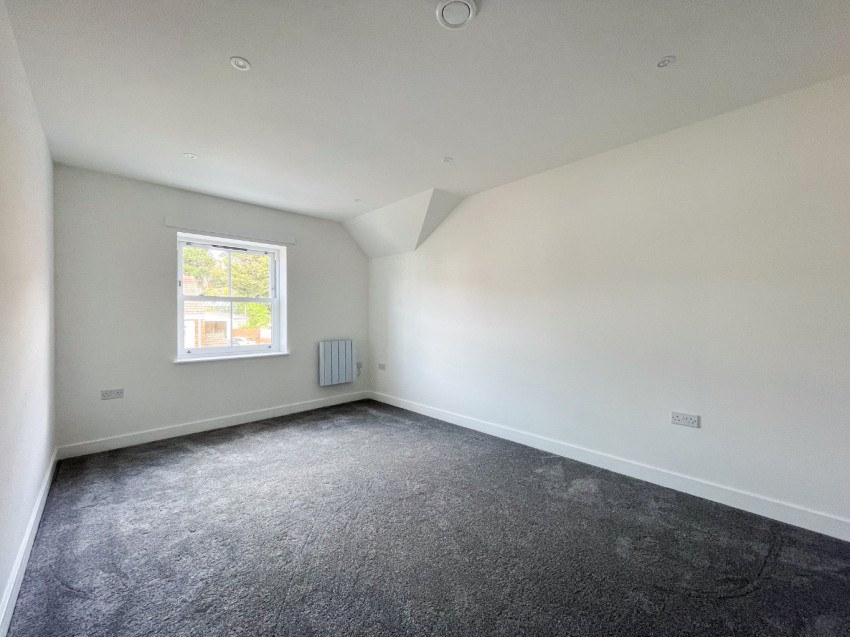 Images for Milton Mount, Old Road East, Gravesend, Kent, DA12 1DJ