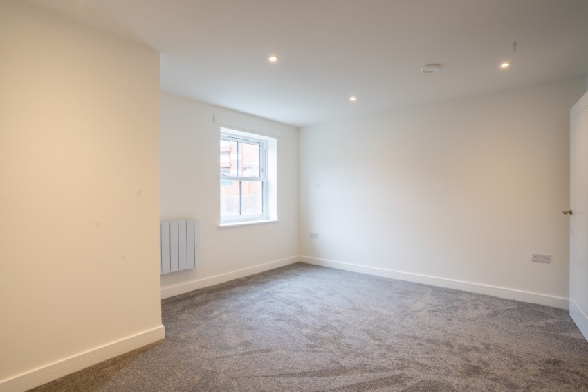 Images for Milton Mount, Old Road East, Gravesend, Kent, DA12 1DJ