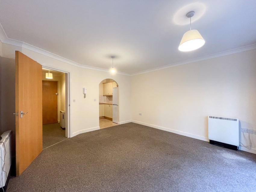 Images for Baltic Wharf, Clifton Marine Parade, Gravesend, Kent, DA11