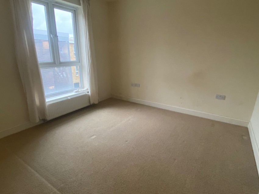 Images for Amazon Court, Admirals Way, Gravesend, Kent, DA12 2AY