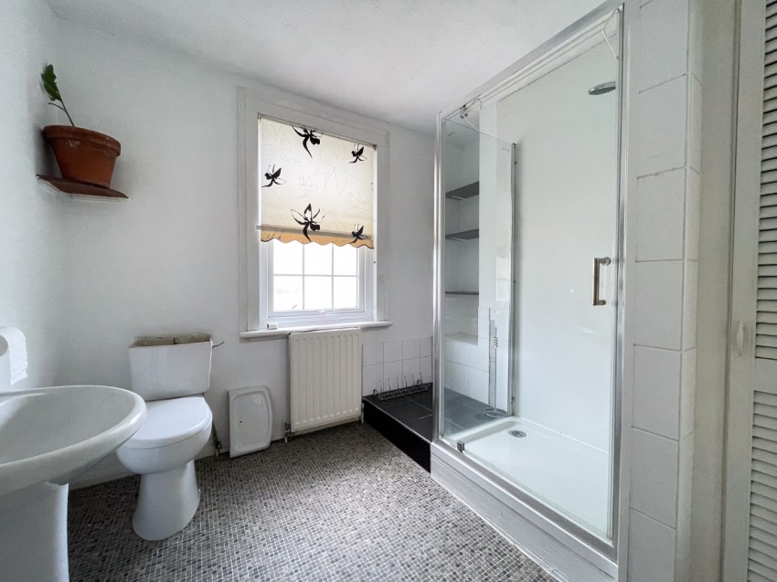 Images for East Terrace, Gravesend, Kent, DA12 2DB