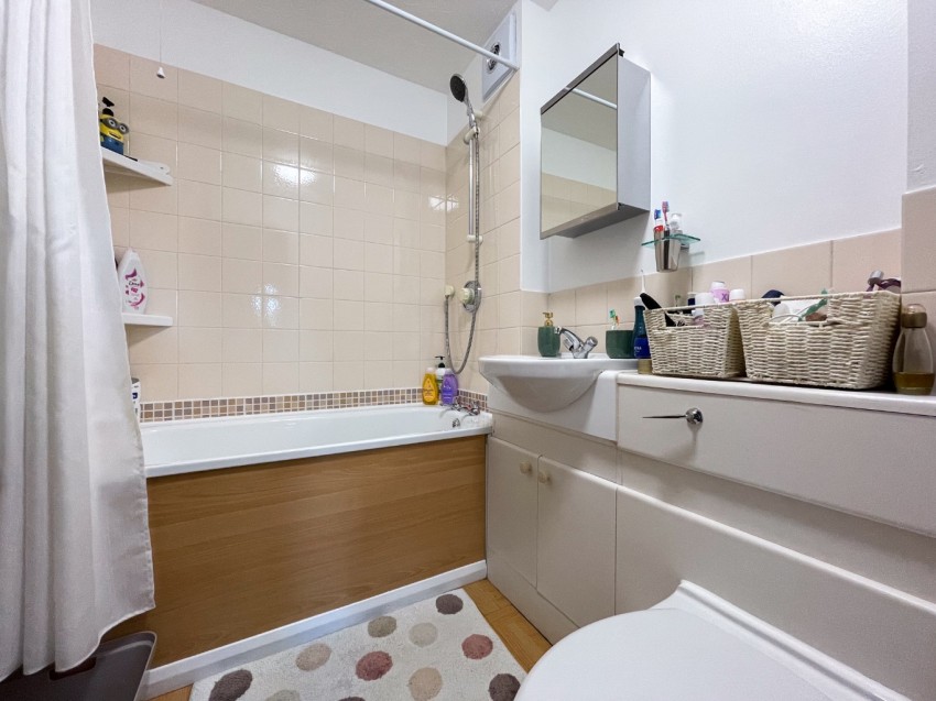 Images for Maypole Road, Gravesend, Kent, DA12