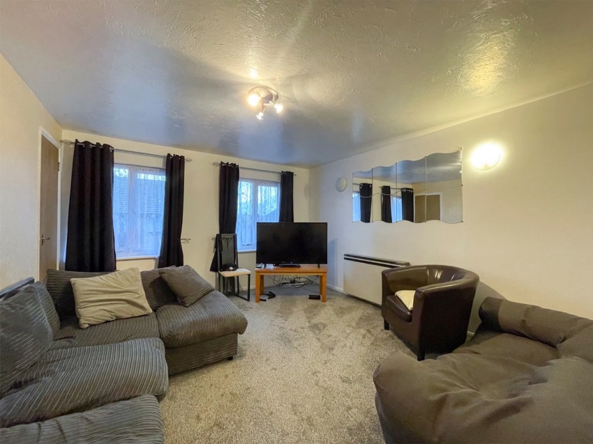 Images for Maypole Road, Gravesend, Kent, DA12