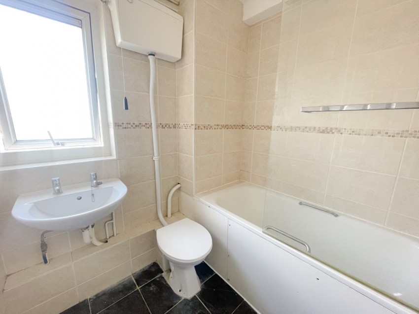 Images for Chantry Court, Gordon Place, Gravesend, Kent, DA12