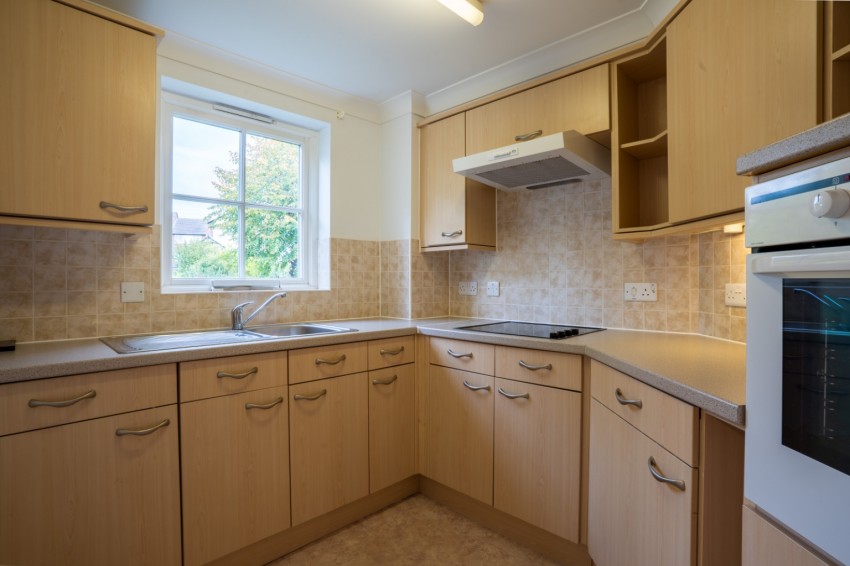 Images for Nelson Court, Glen View, Gravesend, Kent, DA12