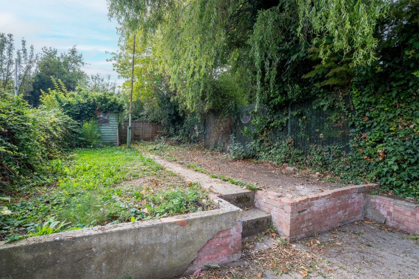 Images for Bourne Road, Gravesend, Kent, DA12 4EB