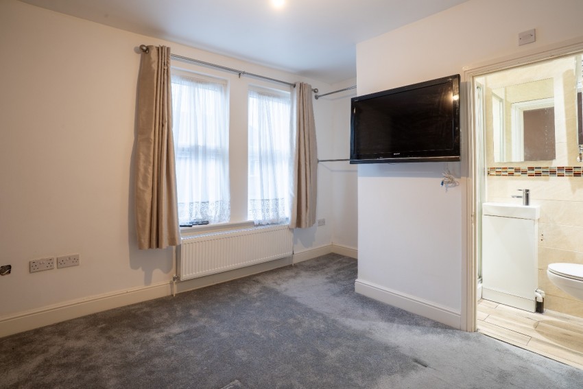 Images for Alfred Road, Gravesend, Kent, DA11 7QF