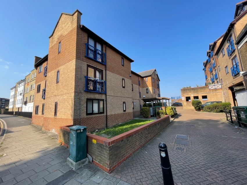 Images for Crawley Court, West Street, Gravesend, Kent, DA11 0BE