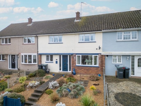 View Full Details for Scott Road, Gravesend, DA12 5TT
