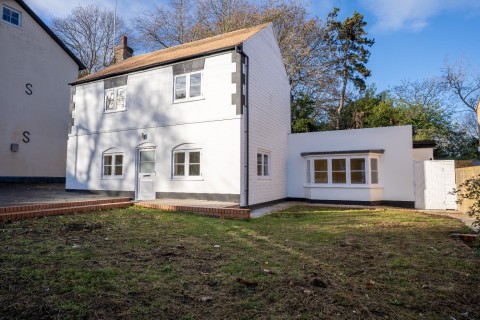 View Full Details for Shrubbery Road, Gravesend, Kent, DA12