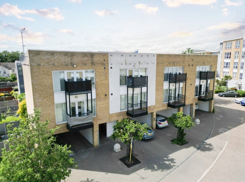 Images for Amazon Court, Admirals Way, Gravesend, Kent, DA12 2AY