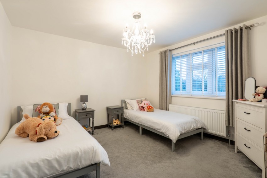 Images for Valley Drive, Gravesend, Kent, DA12 5RR