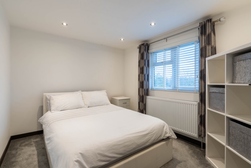 Images for Valley Drive, Gravesend, Kent, DA12 5RR