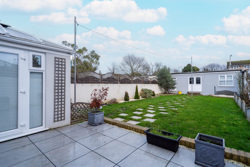 Images for Valley Drive, Gravesend, Kent, DA12 5RR