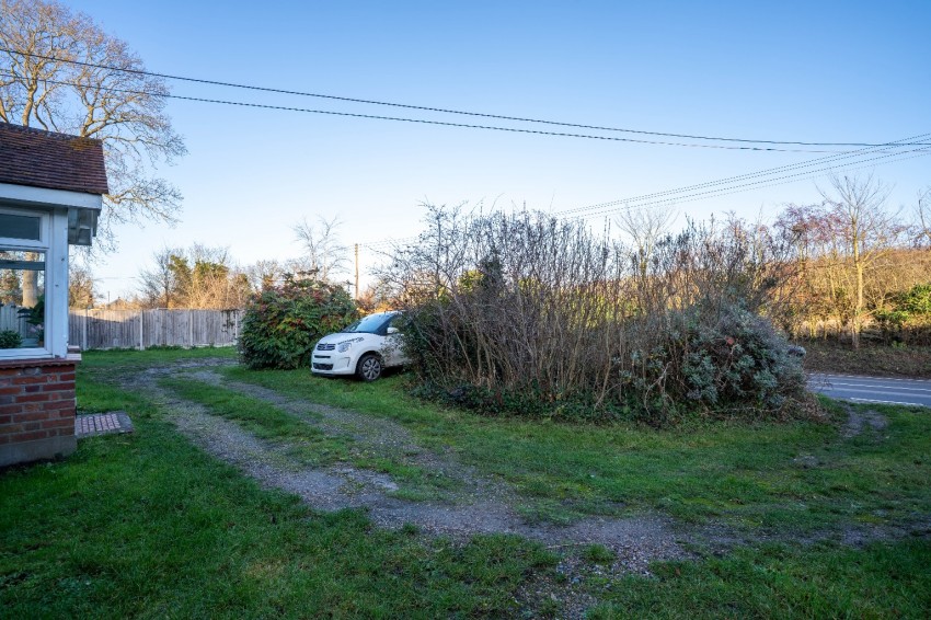 Images for New Barn Road, Gravesend, DA13 9PX