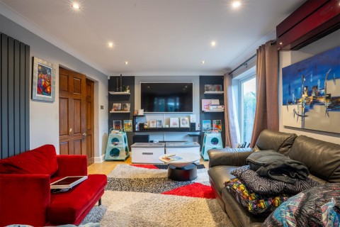 View Full Details for Forge Lane, Gravesend, Kent, DA12 2NE