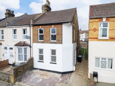 View Full Details for Dover Road East, Gravesend, Kent, DA11