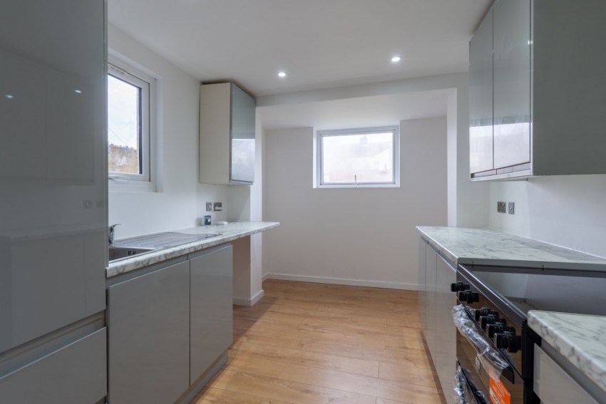 Images for Dover Road East, Gravesend, Kent, DA11