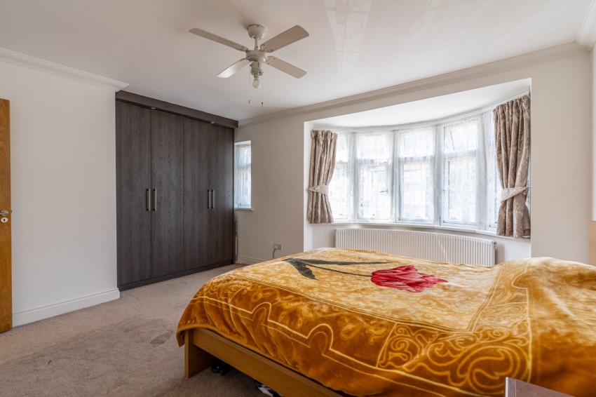 Images for Valley Drive, Gravesend, Kent, DA12 5RR