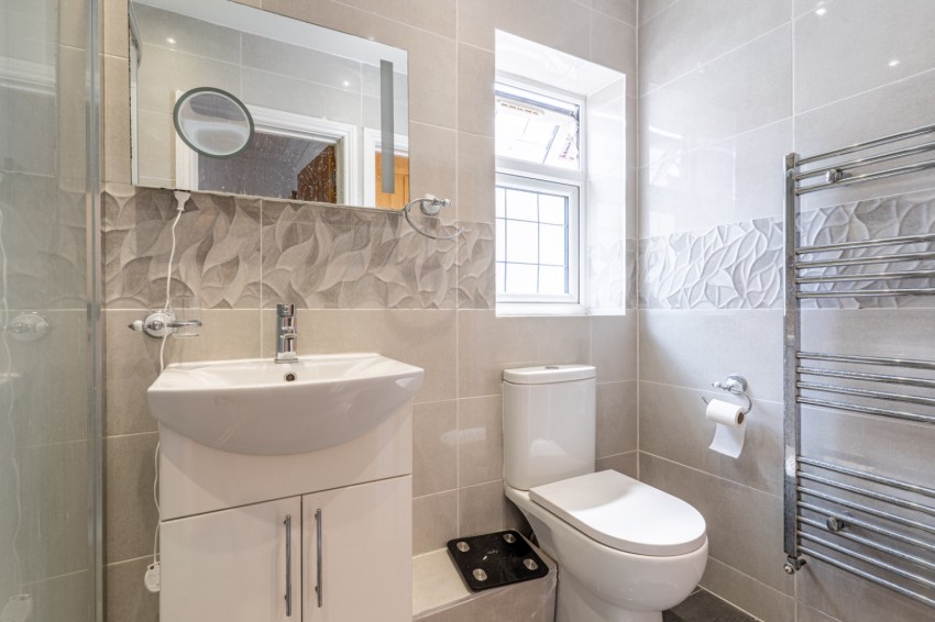 Images for Valley Drive, Gravesend, Kent, DA12 5RR