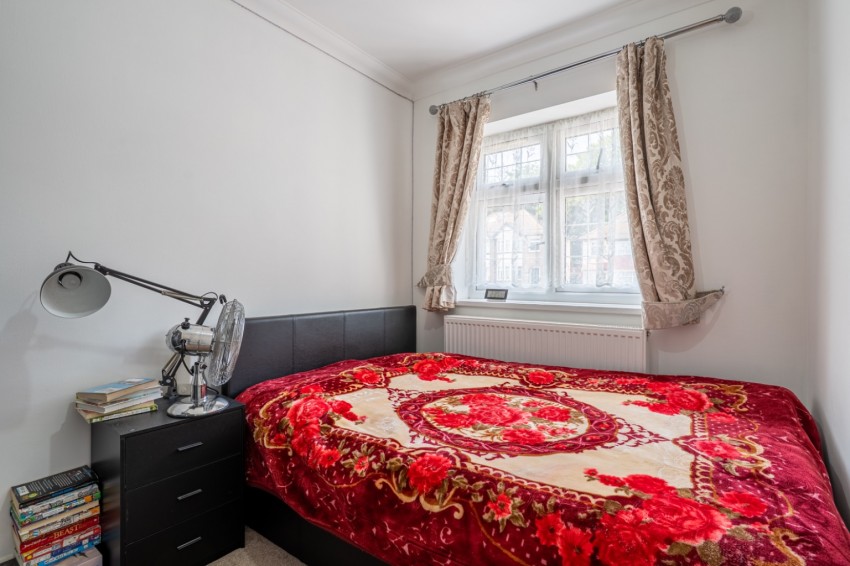 Images for Valley Drive, Gravesend, Kent, DA12 5RR